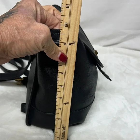 Coach Mini Leather Backpack Glove Tan Turn Lock Vintage Brass hardware - Picture 10 of 16